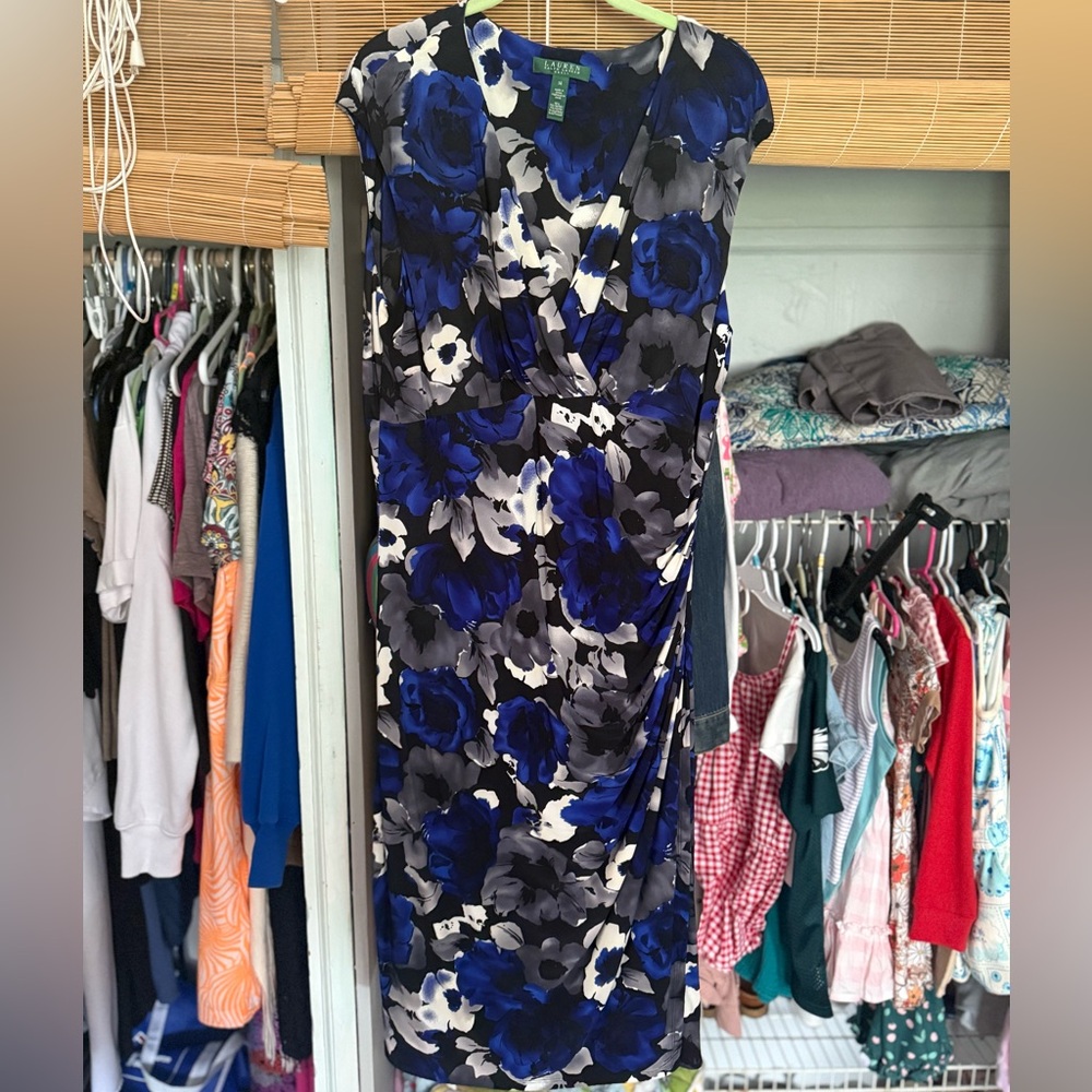 Lauren Ralph Lauren Blue V-Neck Sheath Dress for Weddings - Picture 3 of 8